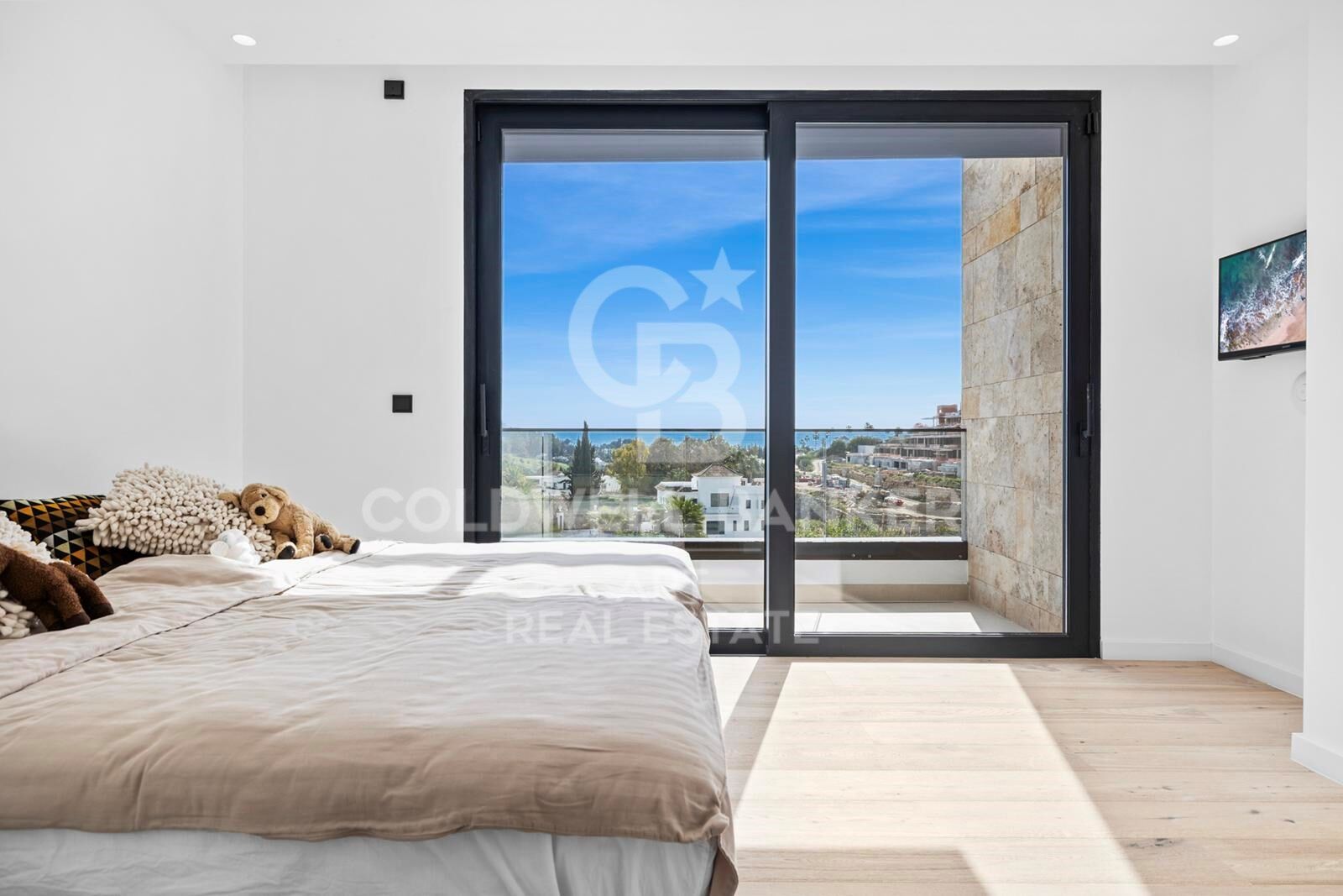 Villa i Benahavis, Malaga, Spanien 4 sovrum, 573 kvm. Nr. 158816