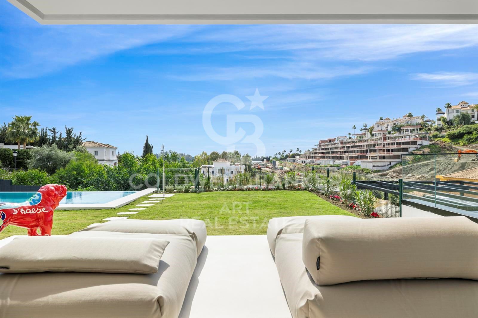 Villa i Benahavis, Malaga, Spanien 4 sovrum, 573 kvm. Nr. 158816