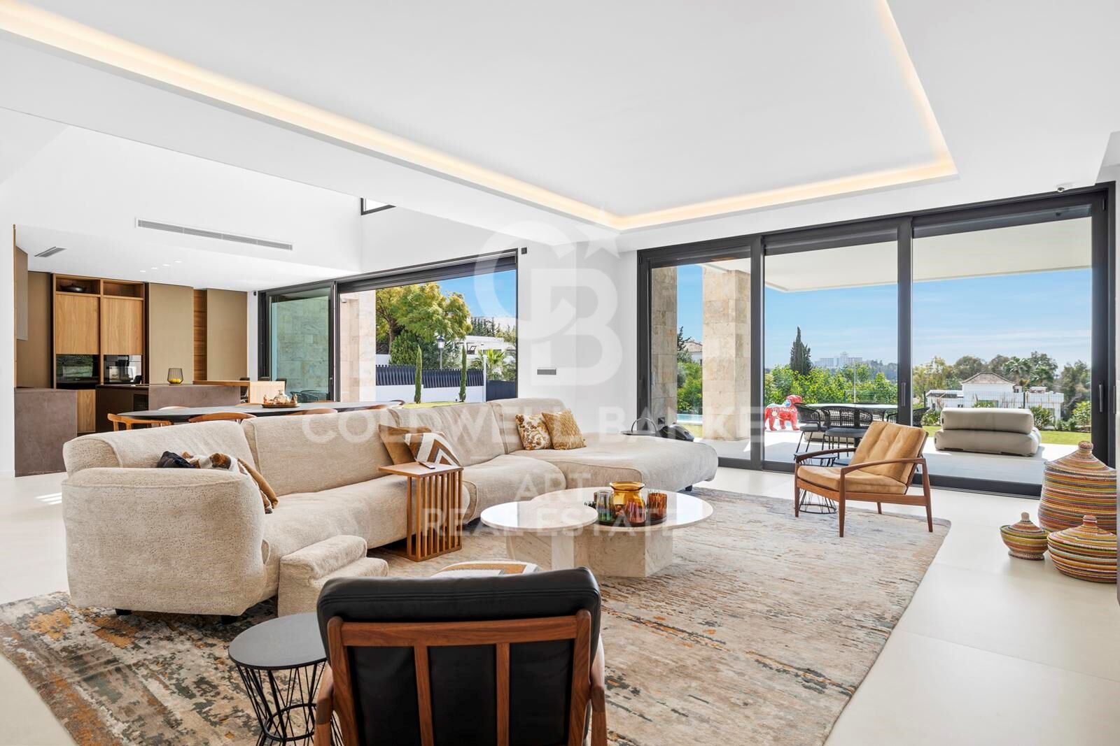 Villa i Benahavis, Malaga, Spanien 4 sovrum, 573 kvm. Nr. 158816