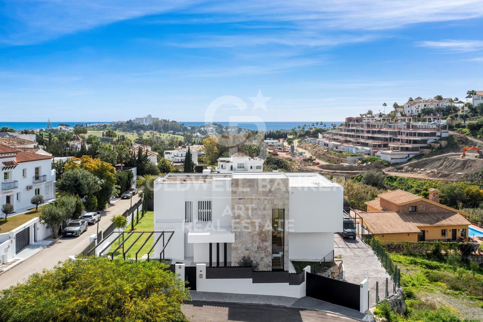 Villa i Benahavis, Malaga, Spanien 4 sovrum, 573 kvm. Nr. 158816