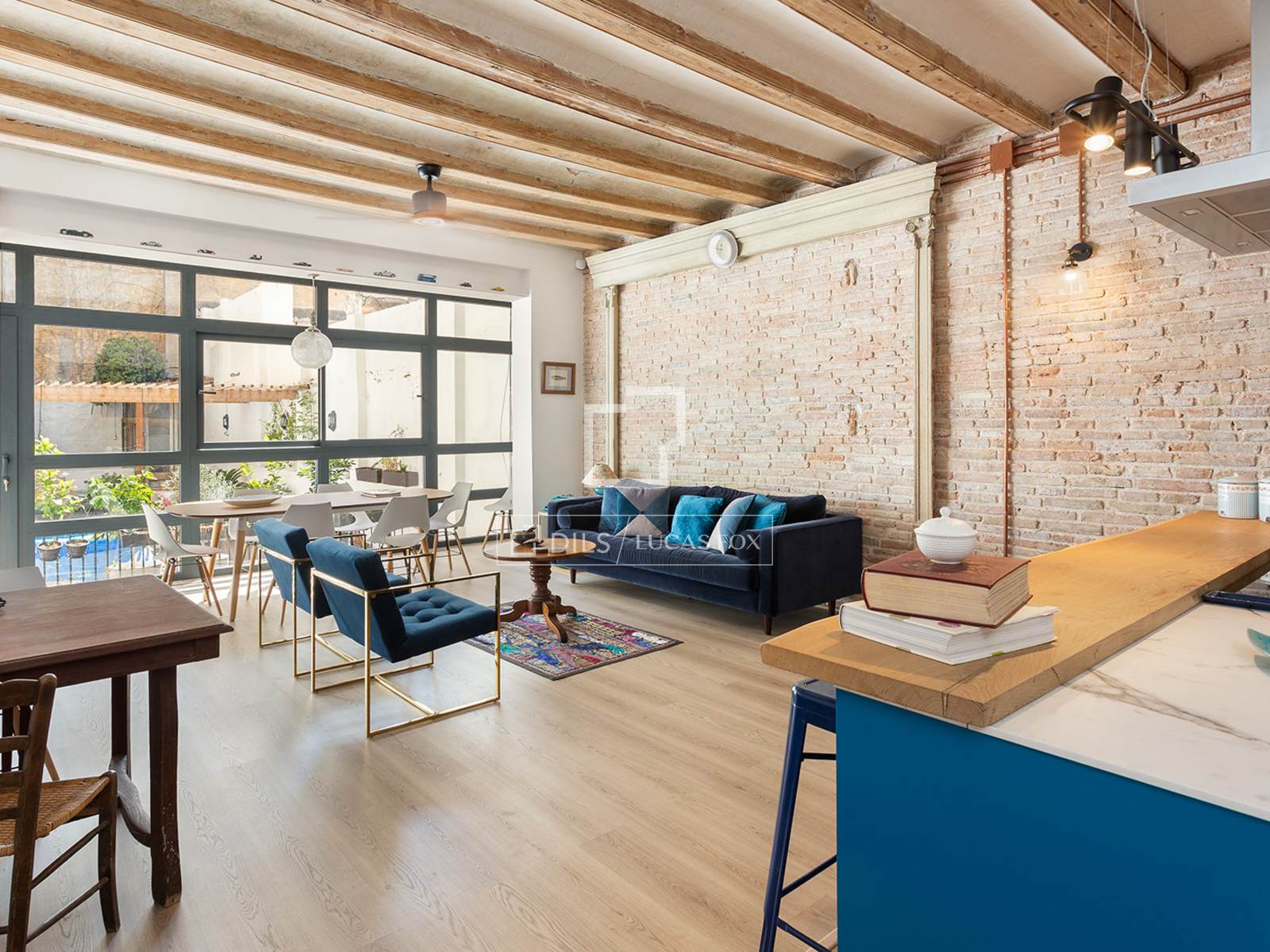 Appartamento a Barcelona, Spagna 3 camere da letto, 174 mq. N° 150255