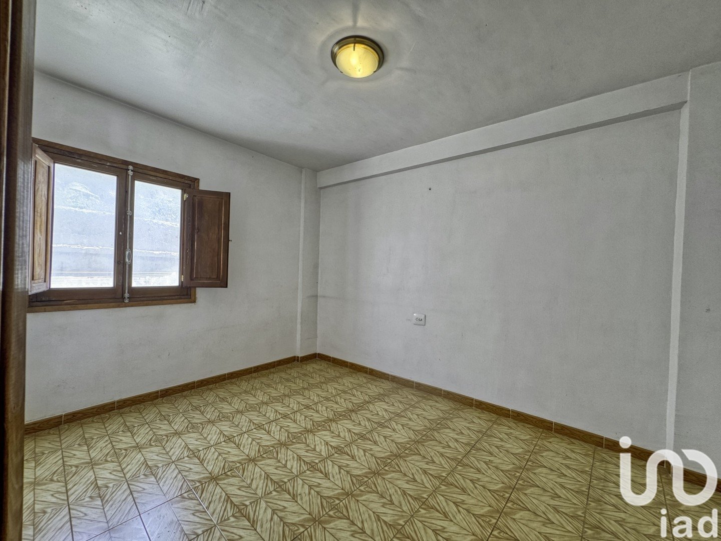 Villetta a schiera a Teruel, Spagna 7 camere da letto, 130 mq. N° 185828