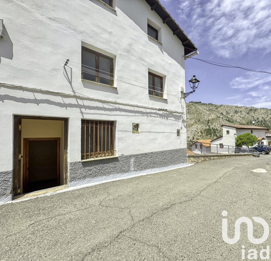Villetta a schiera a Teruel, Spagna 7 camere da letto, 130 mq. N° 185828
