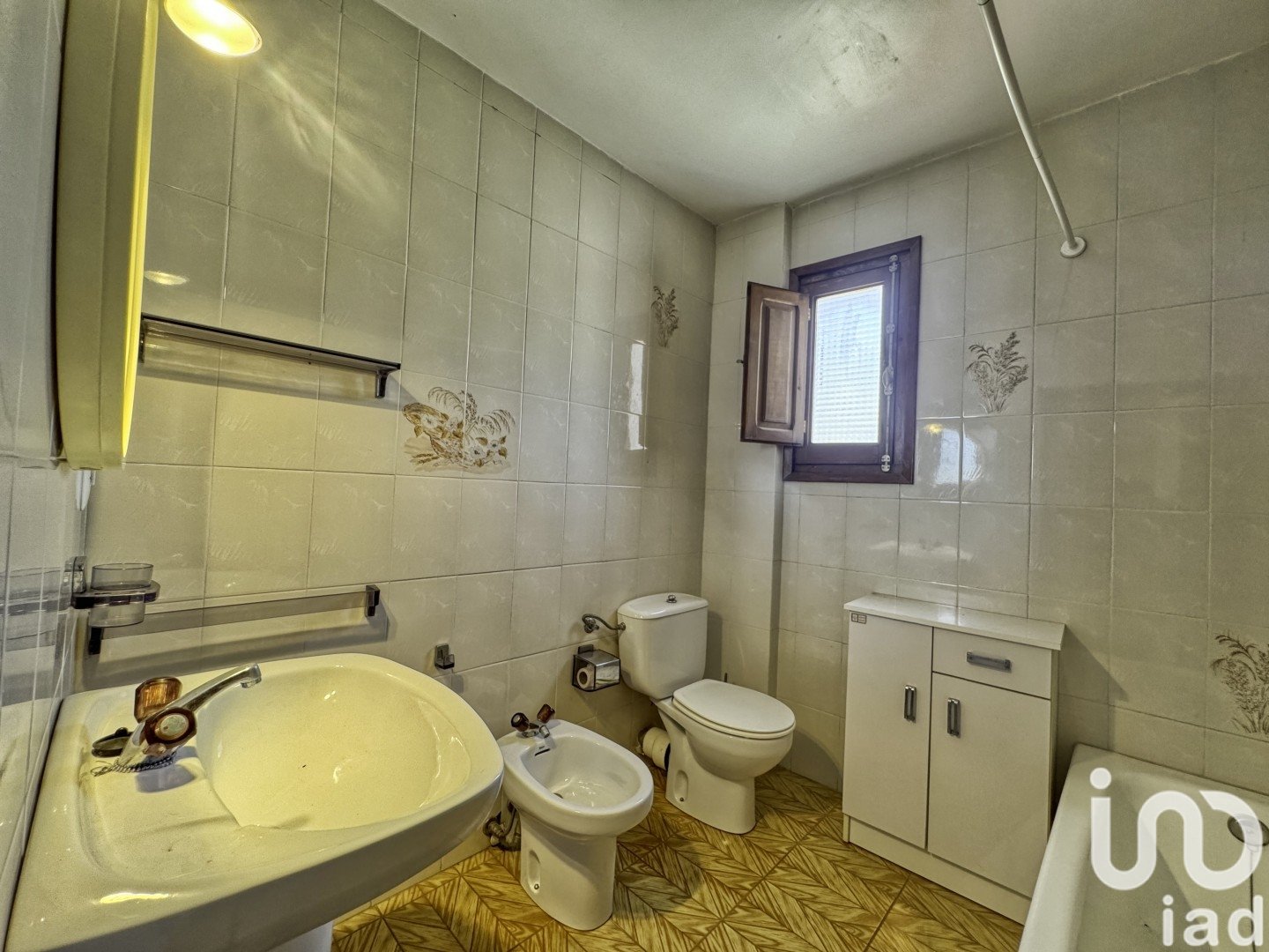 Villetta a schiera a Teruel, Spagna 7 camere da letto, 130 mq. N° 185828