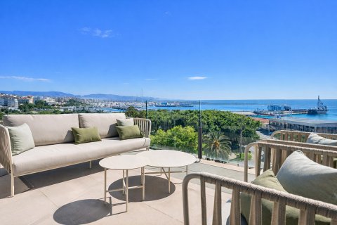 Apartamento en Palma de Mallorca, Mallorca, España 3 dormitorios, 224 m2 No. 180177