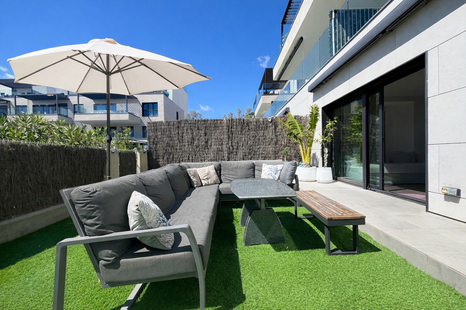 Huoneisto Santa Ponsa, Mallorca, Espanja 4 makuuhuonetta, 128 m2 No. 180178