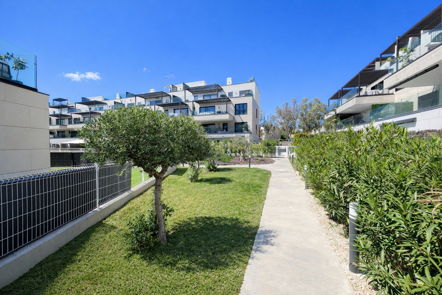 Huoneisto Santa Ponsa, Mallorca, Espanja 4 makuuhuonetta, 128 m2 No. 180178