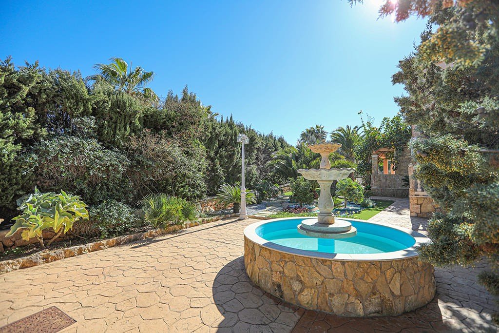 Villa in Sa Torre, Mallorca, Spanien 4 Schlafzimmer, 300 m2 Nr. 148004