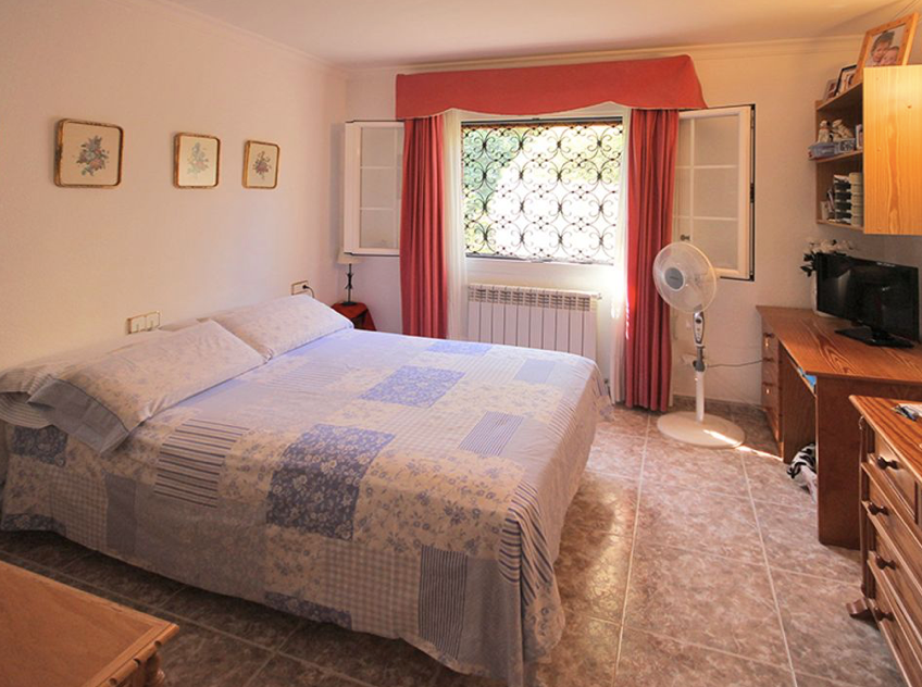 Villa in Santa Ponsa, Mallorca, Spanien 4 Schlafzimmer, 350 m2 Nr. 148005