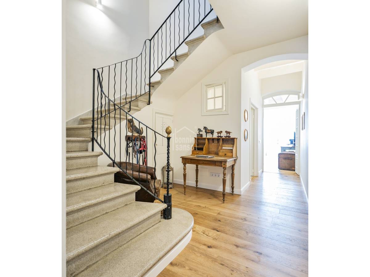 Townhouse in Alaior, Menorca, Spain 4 bedrooms, 344 sq.m. No. 182680