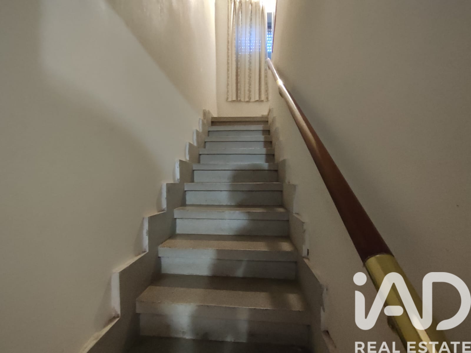 House in San Justo de la Vega, Leon, Spain 5 bedrooms, 391 sq.m. No. 185374
