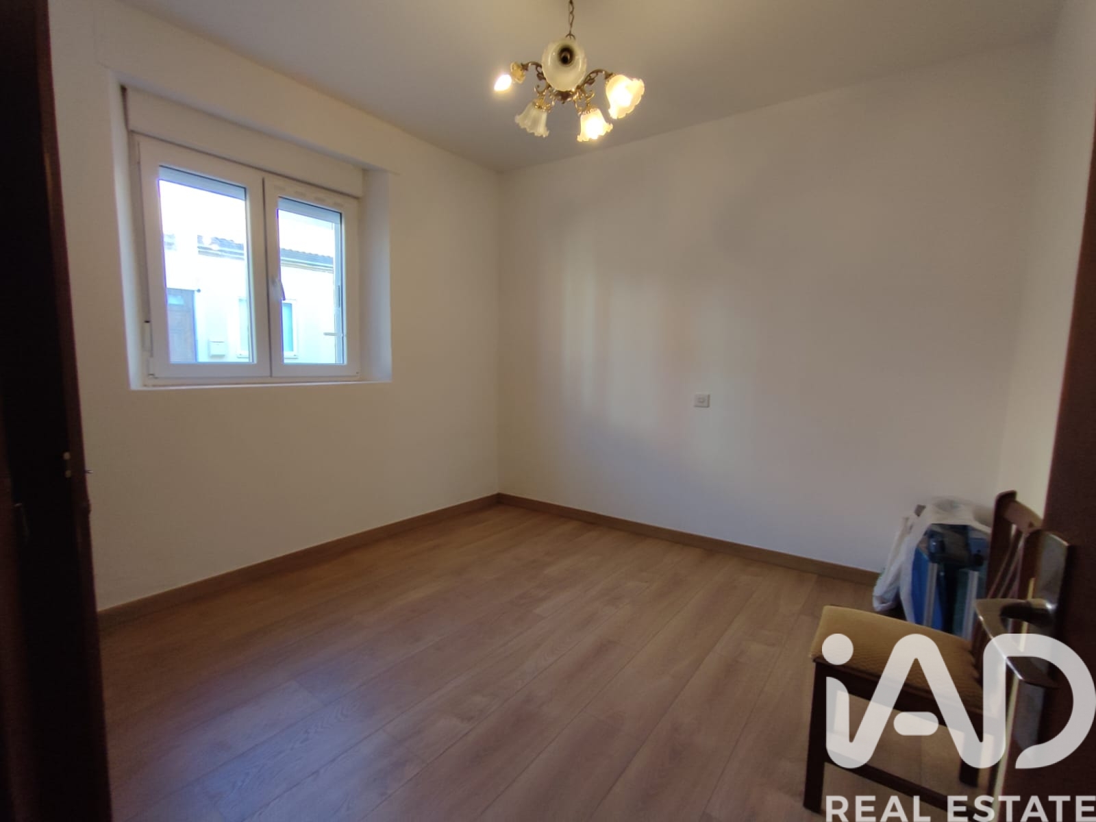 House in San Justo de la Vega, Leon, Spain 5 bedrooms, 391 sq.m. No. 185374