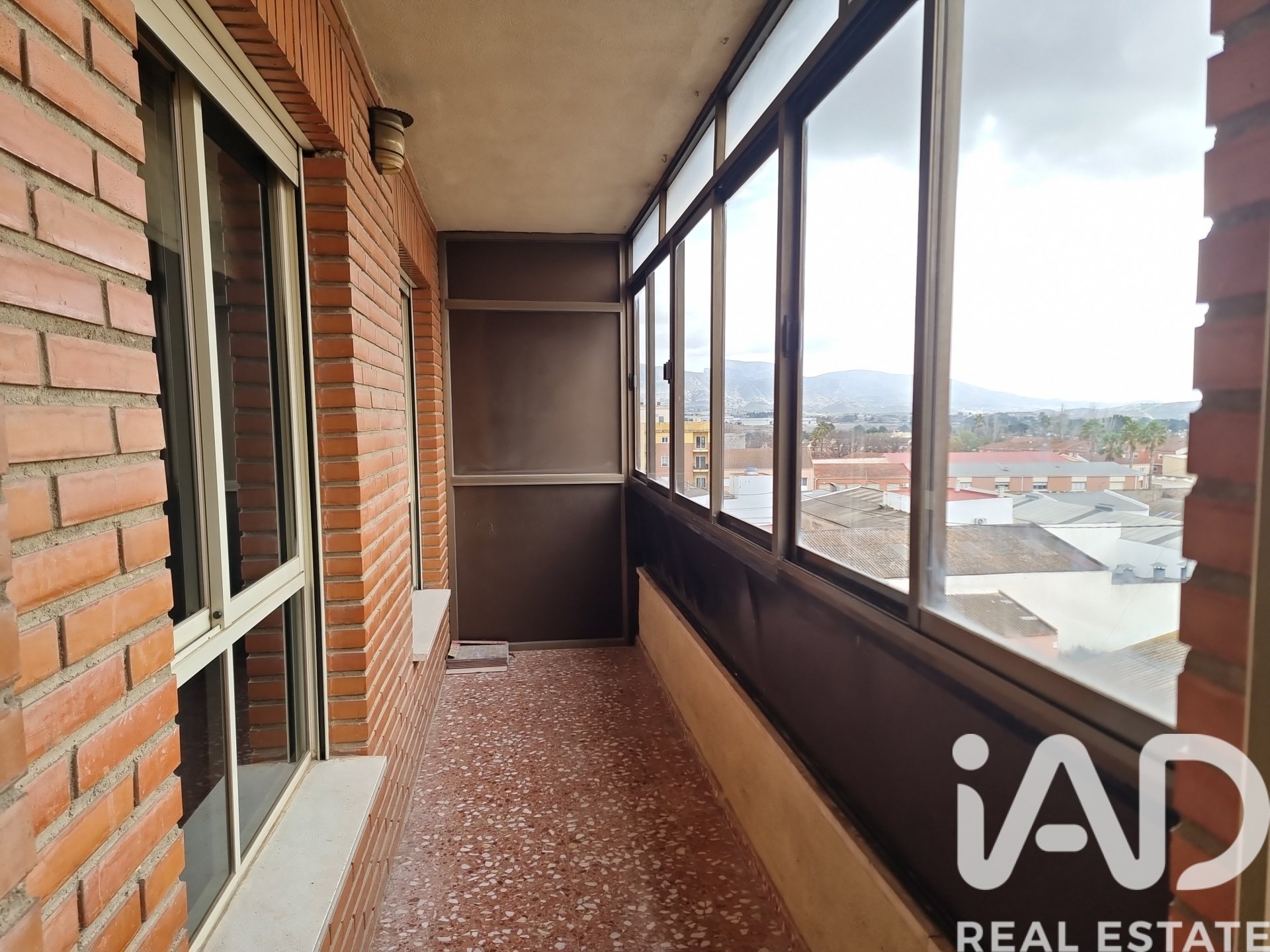 Huoneisto Sax, Alicante, Espanja 4 makuuhuonetta, 112 m2 No. 185406