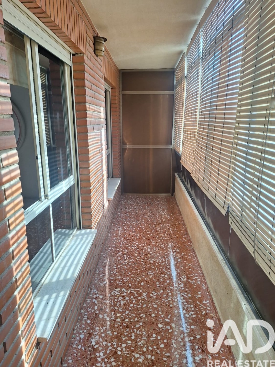 Huoneisto Sax, Alicante, Espanja 4 makuuhuonetta, 112 m2 No. 185406