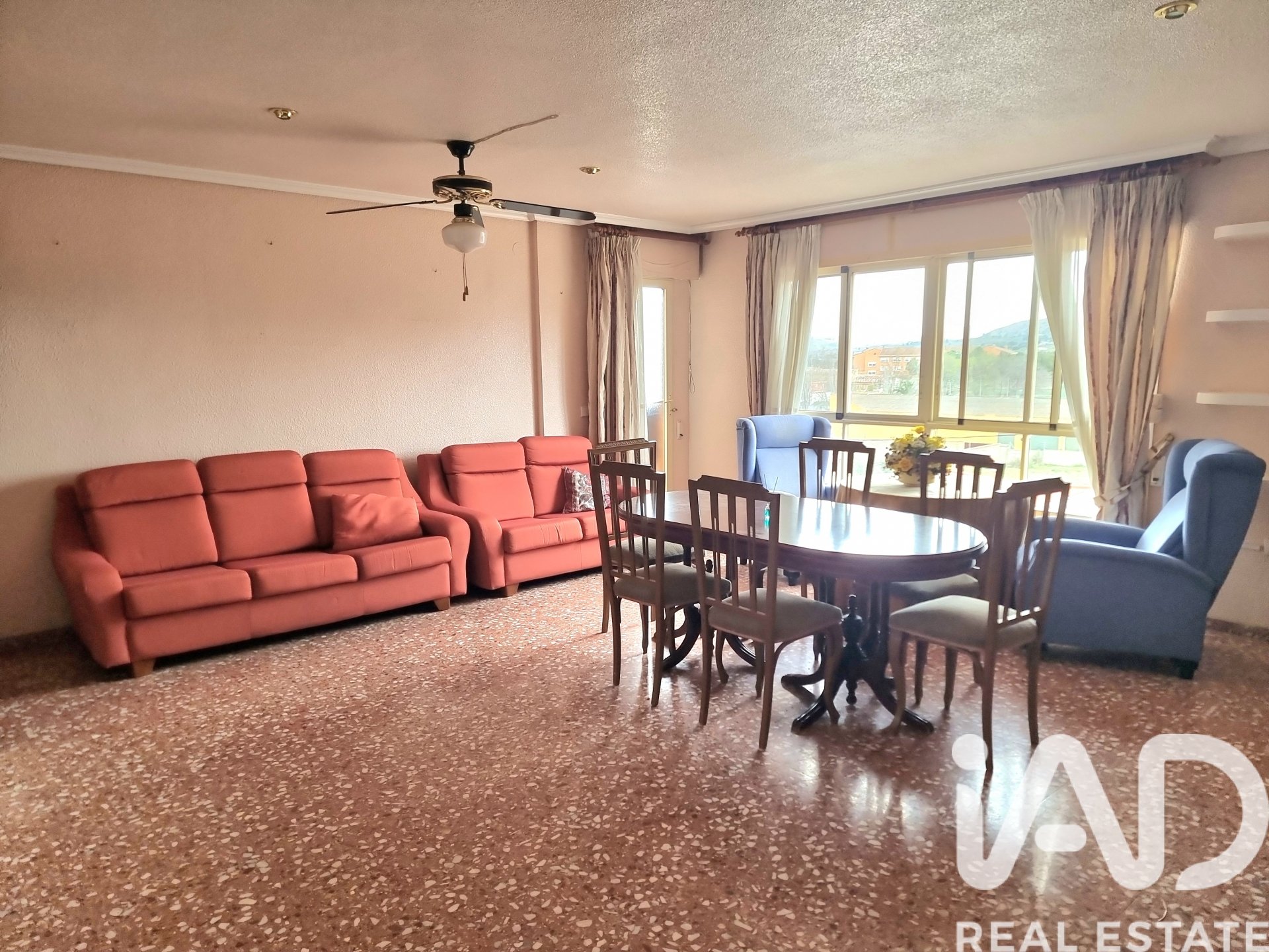 Huoneisto Sax, Alicante, Espanja 4 makuuhuonetta, 112 m2 No. 185406
