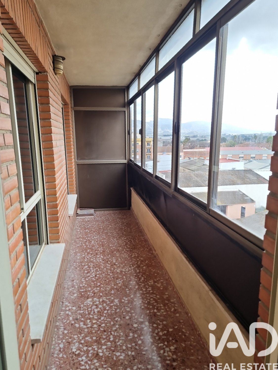 Huoneisto Sax, Alicante, Espanja 4 makuuhuonetta, 112 m2 No. 185406