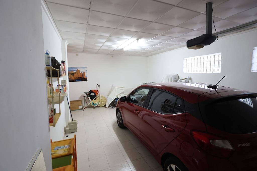 Villa in Alicante, Spain 5 bedrooms, 308 sq.m. No. 179617