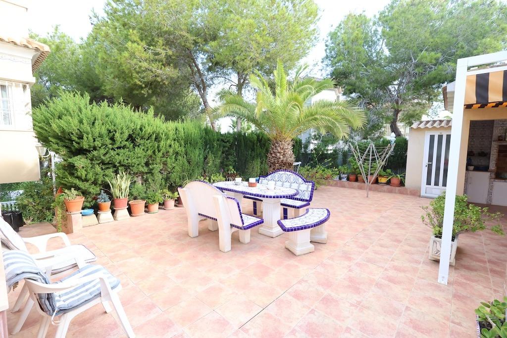 Villa in Alicante, Spain 5 bedrooms, 308 sq.m. No. 179617