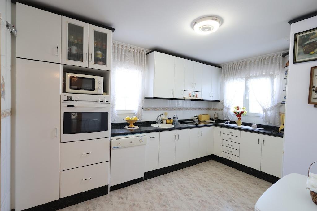 Villa in Alicante, Spain 5 bedrooms, 308 sq.m. No. 179617