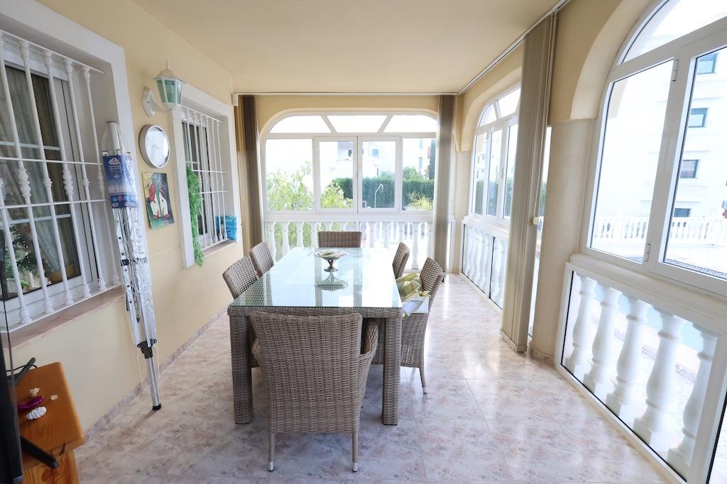 Villa in Alicante, Spain 5 bedrooms, 308 sq.m. No. 179617