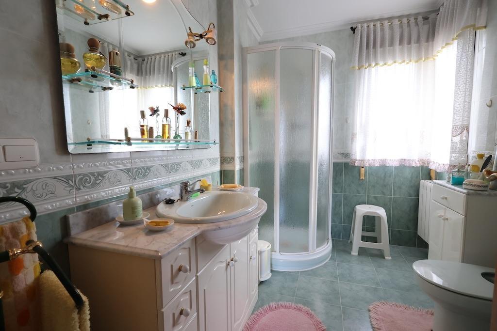 Villa in Alicante, Spain 5 bedrooms, 308 sq.m. No. 179617