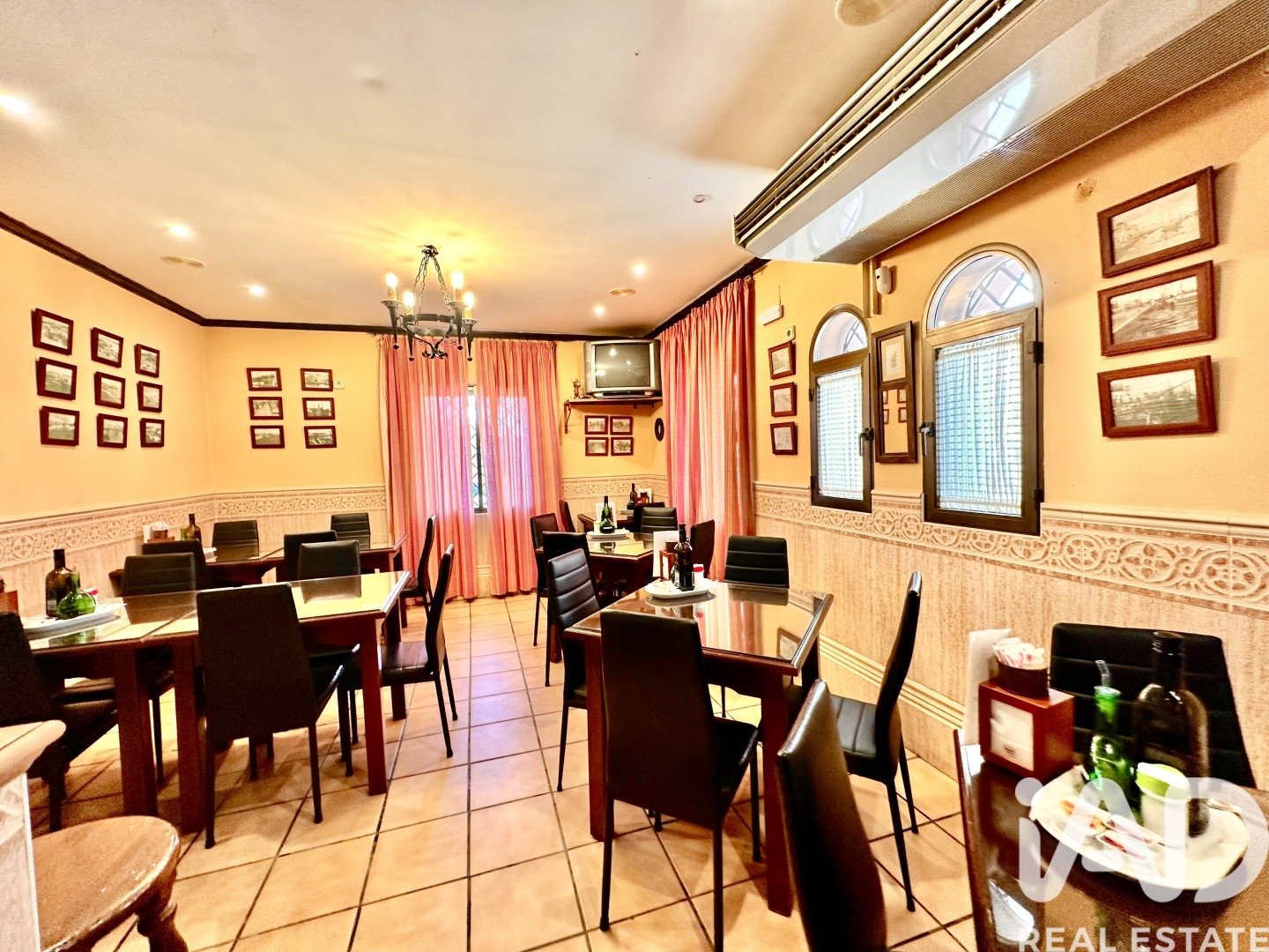 Hotel en Ayamonte, Huelva, España 25 dormitorios, 870 m2 No. 188130