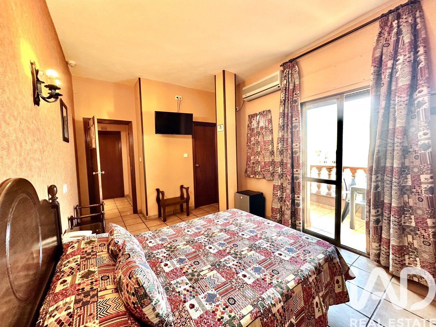 Hotel en Ayamonte, Huelva, España 25 dormitorios, 870 m2 No. 188130