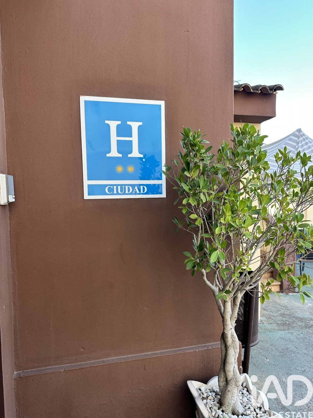 Hotel en Ayamonte, Huelva, España 25 dormitorios, 870 m2 No. 188130