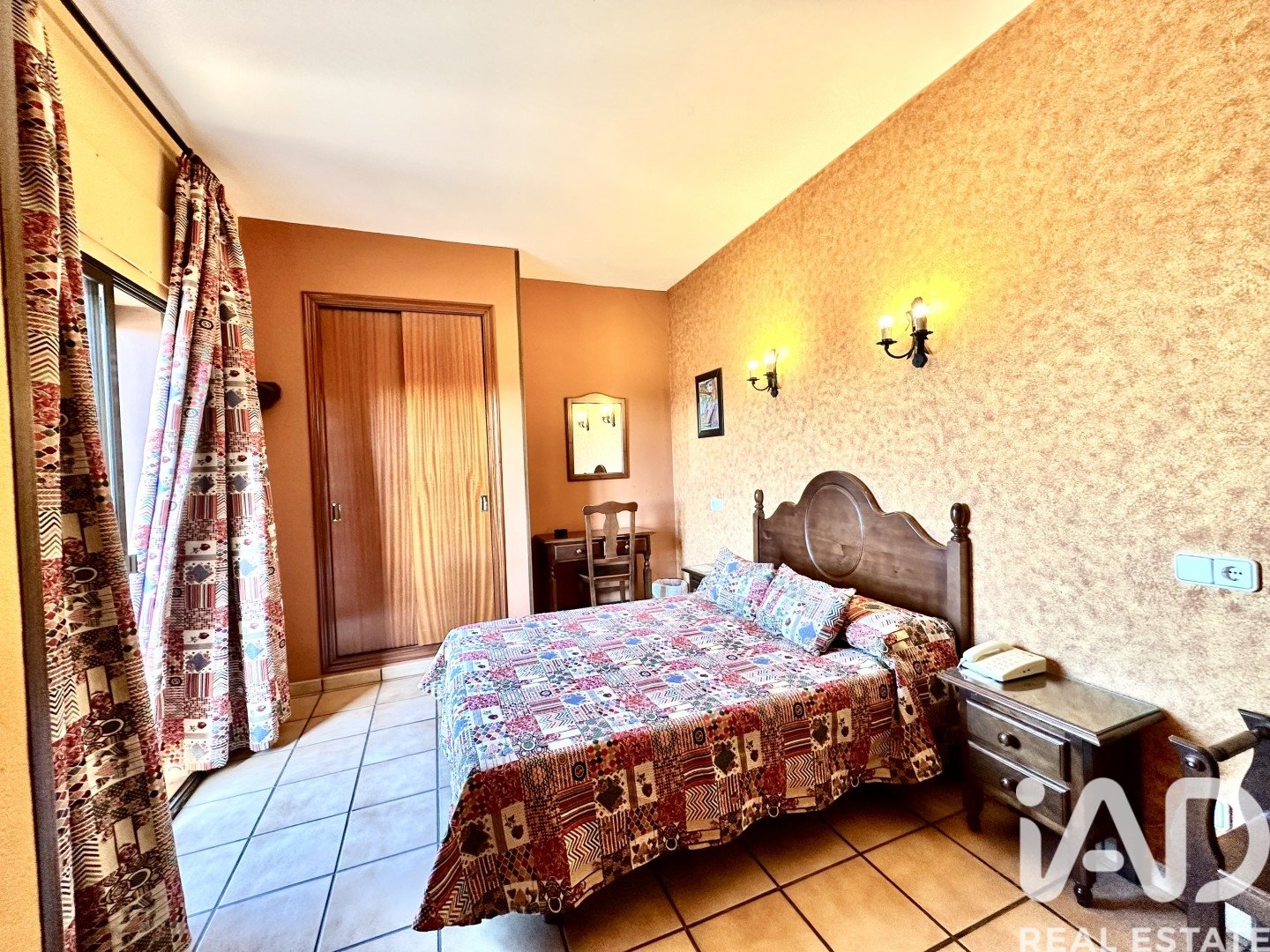 Hotel en Ayamonte, Huelva, España 25 dormitorios, 870 m2 No. 188130
