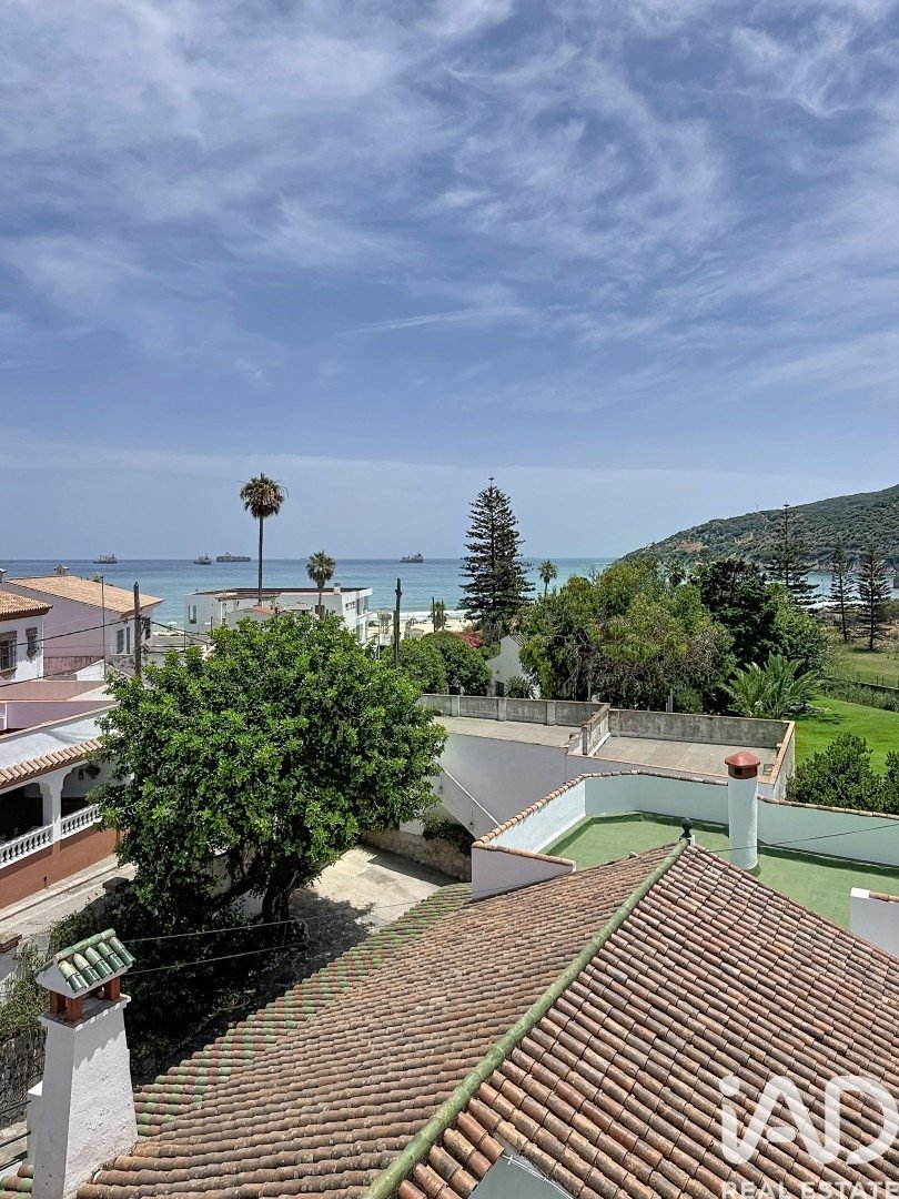 House in Algeciras, Cadiz, Spain 5 bedrooms, 973 sq.m. No. 188124