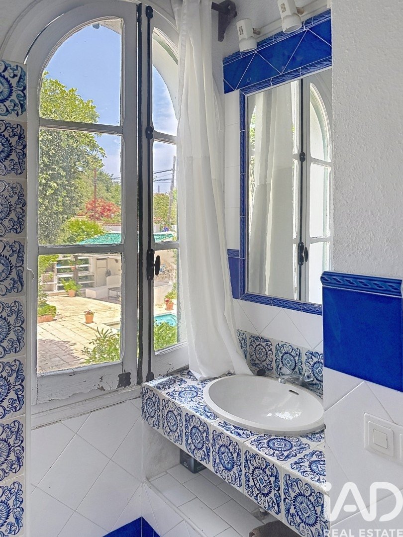 House in Algeciras, Cadiz, Spain 5 bedrooms, 973 sq.m. No. 188124
