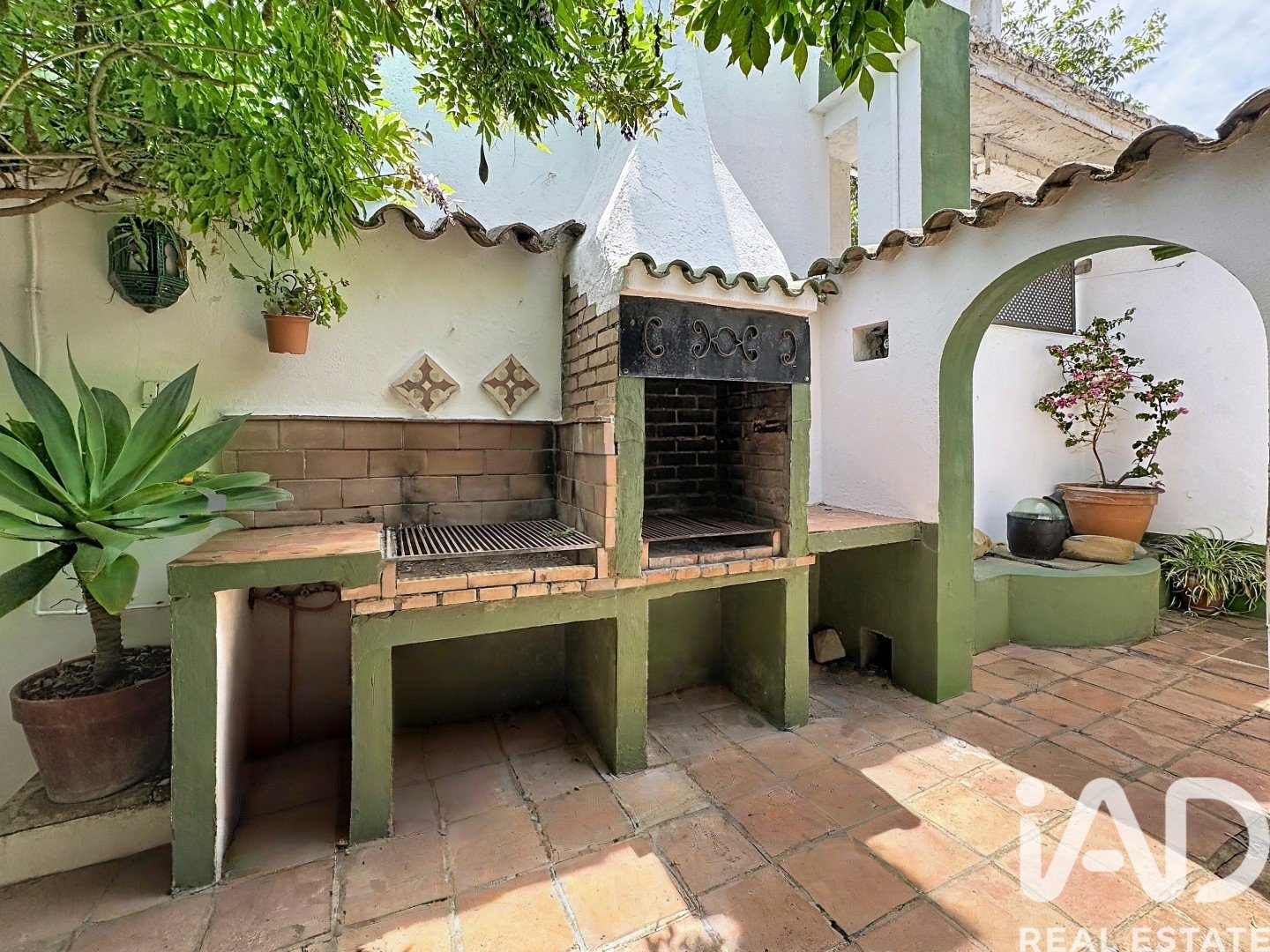 House in Algeciras, Cadiz, Spain 5 bedrooms, 973 sq.m. No. 188124