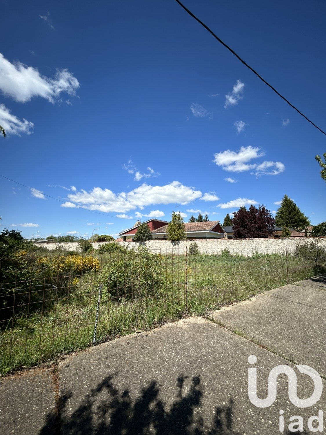 Land plot à Valverde de la Virgen, Leon, Espagne 2265 m2 No. 185743