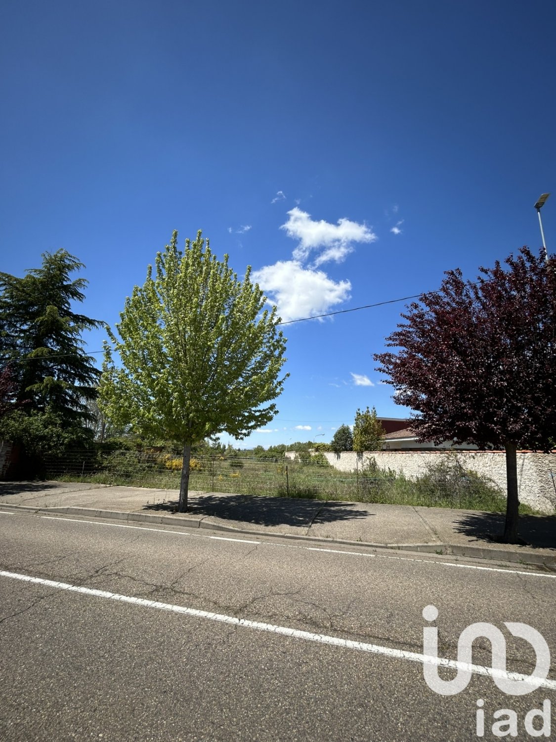 Land plot à Valverde de la Virgen, Leon, Espagne 2265 m2 No. 185743