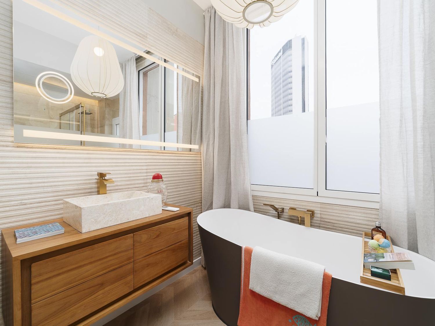 Apartment in Barcelona, Spain 3 bedrooms, 94 sq.m. No. 182381