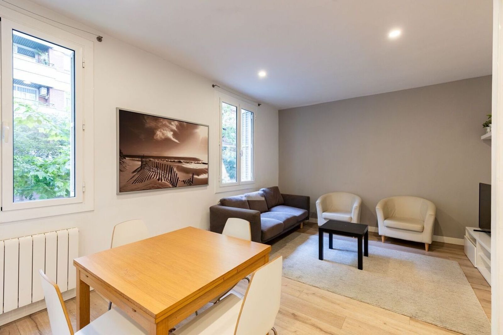 Apartamento en Barcelona, España 3 dormitorios, 72 m2 No. 182384