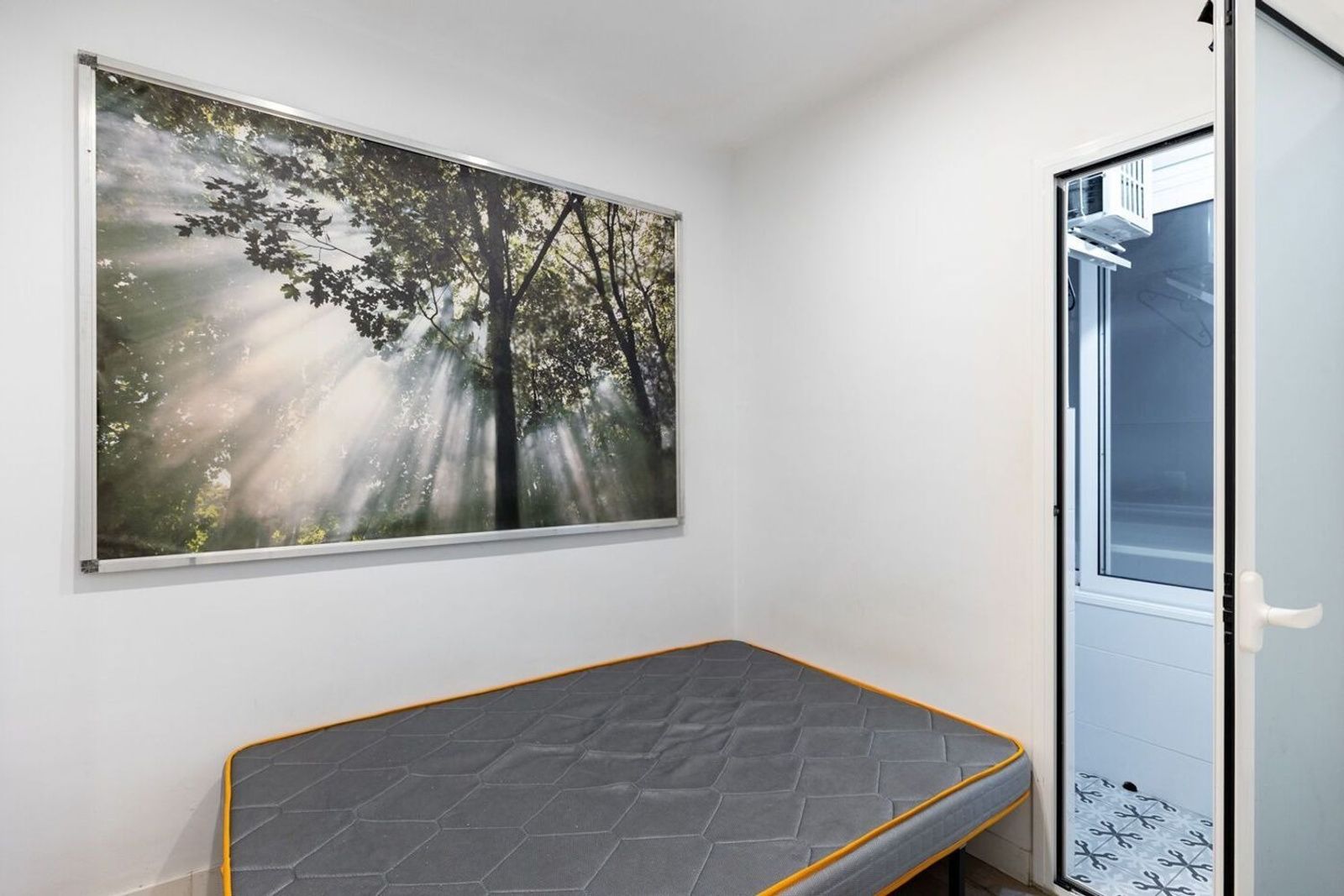 Apartamento en Barcelona, España 3 dormitorios, 72 m2 No. 182384