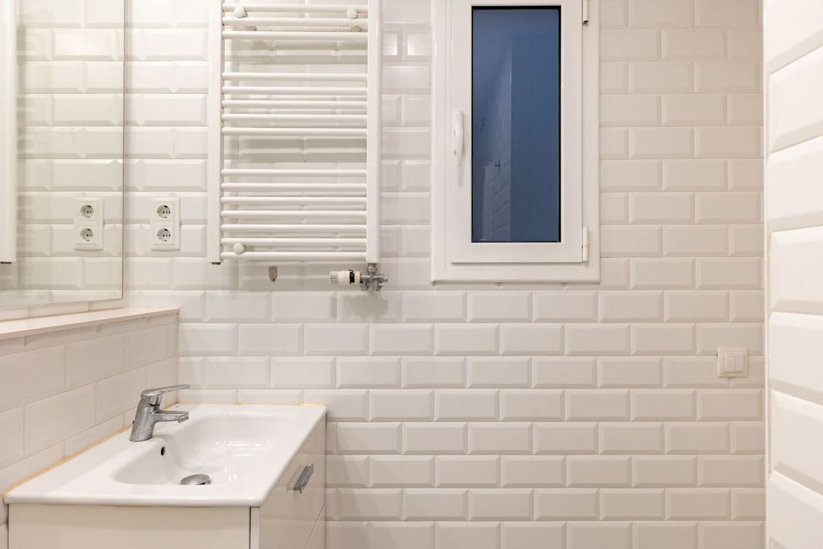 Apartamento en Barcelona, España 3 dormitorios, 72 m2 No. 182384