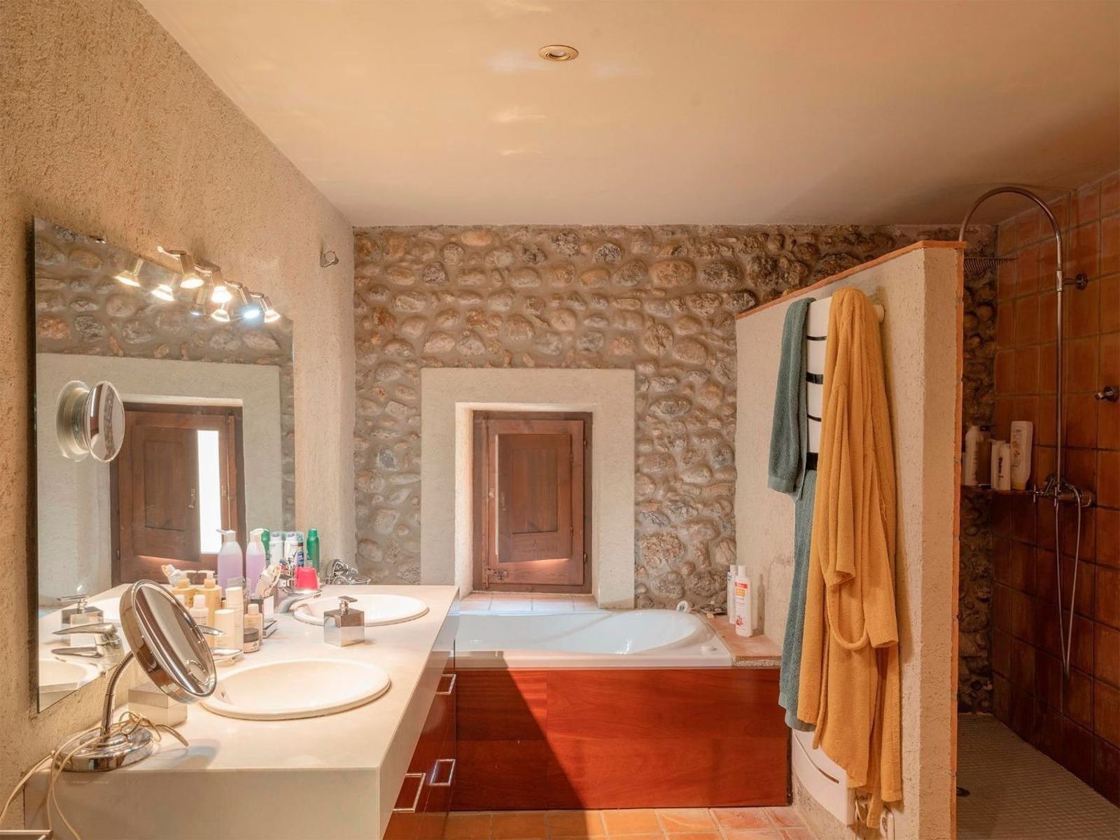 Сasa en España 12 dormitorios, 830 m2 No. 182380