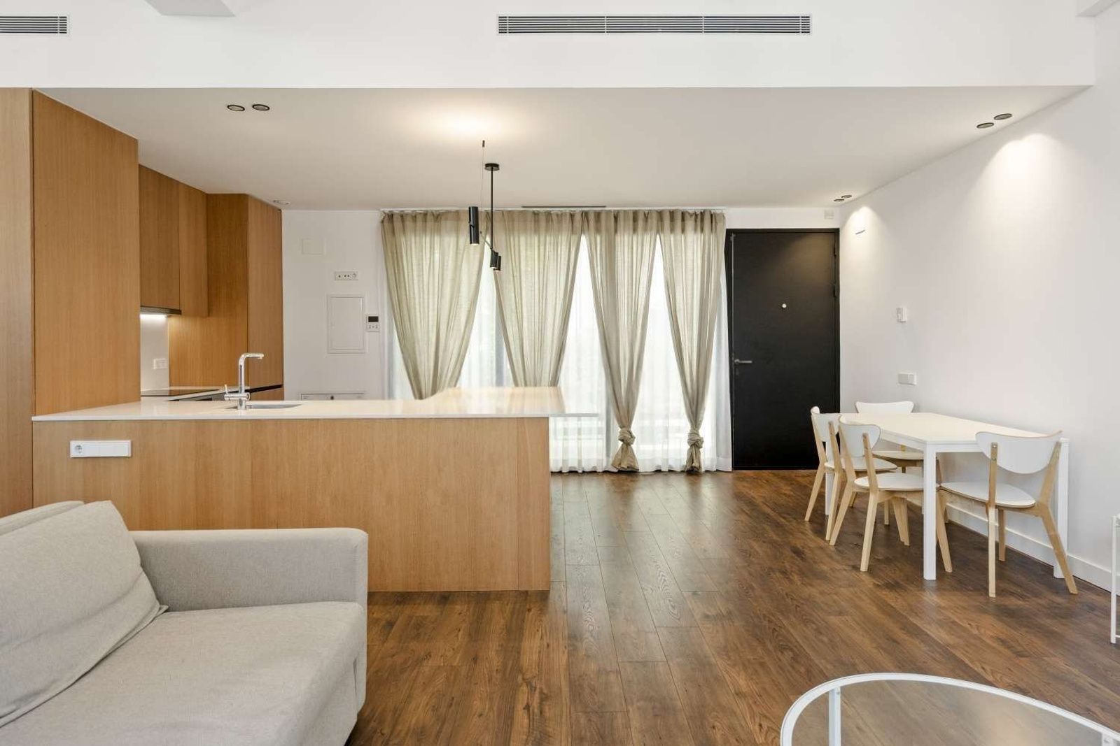 Apartamento en Barcelona, España 63 m2 No. 182385