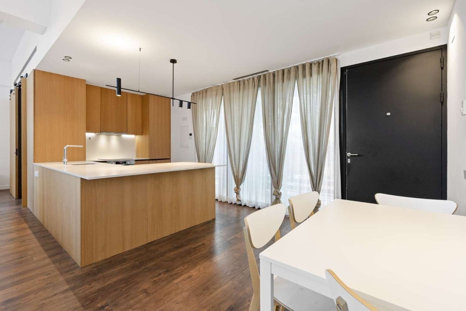 Apartamento en Barcelona, España 63 m2 No. 182385