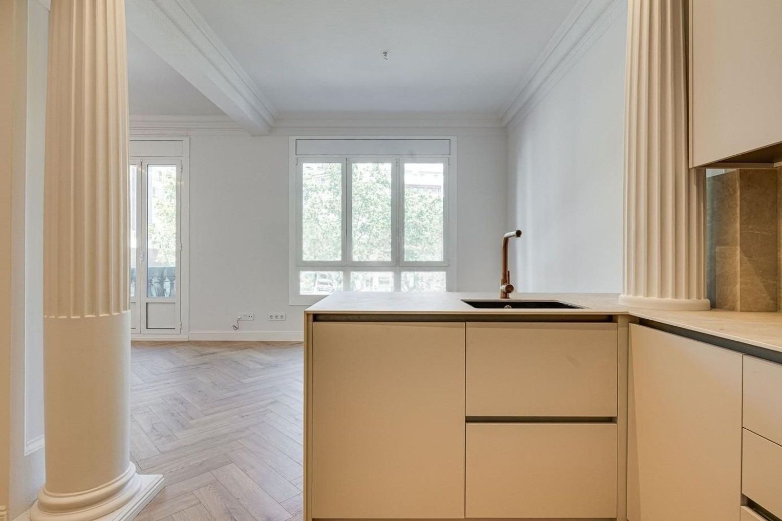 Apartment in Barcelona, Spain 3 bedrooms, 78 sq.m. No. 182382