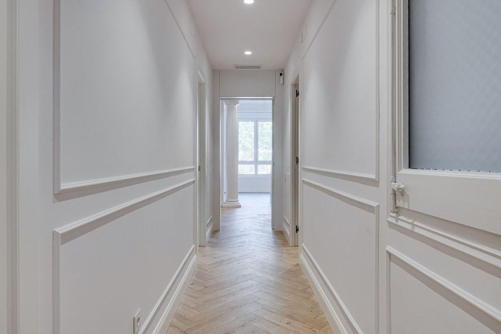 Apartment in Barcelona, Spain 3 bedrooms, 78 sq.m. No. 182382