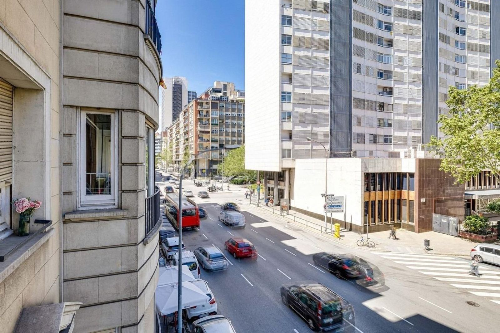 Apartment in Barcelona, Spain 3 bedrooms, 78 sq.m. No. 182382