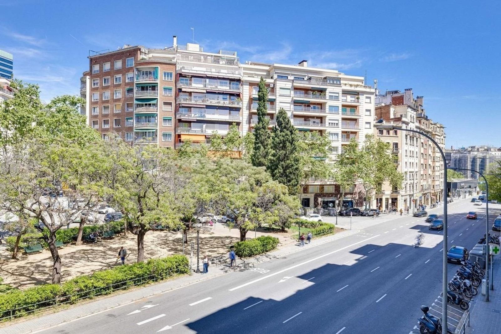 Apartment in Barcelona, Spain 3 bedrooms, 78 sq.m. No. 182382