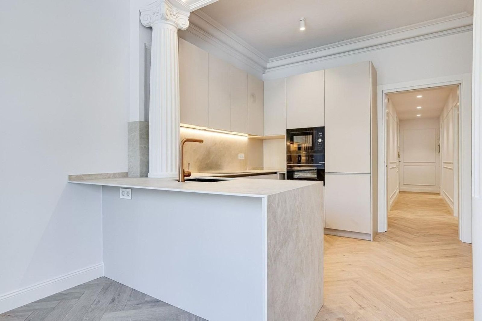Apartment in Barcelona, Spain 3 bedrooms, 78 sq.m. No. 182382