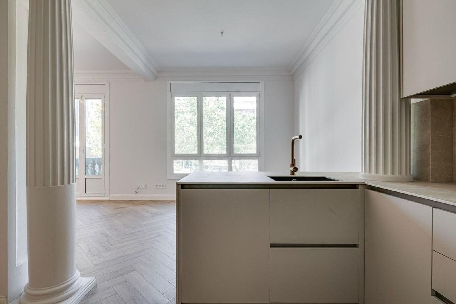 Apartment in Barcelona, Spain 3 bedrooms, 78 sq.m. No. 182382