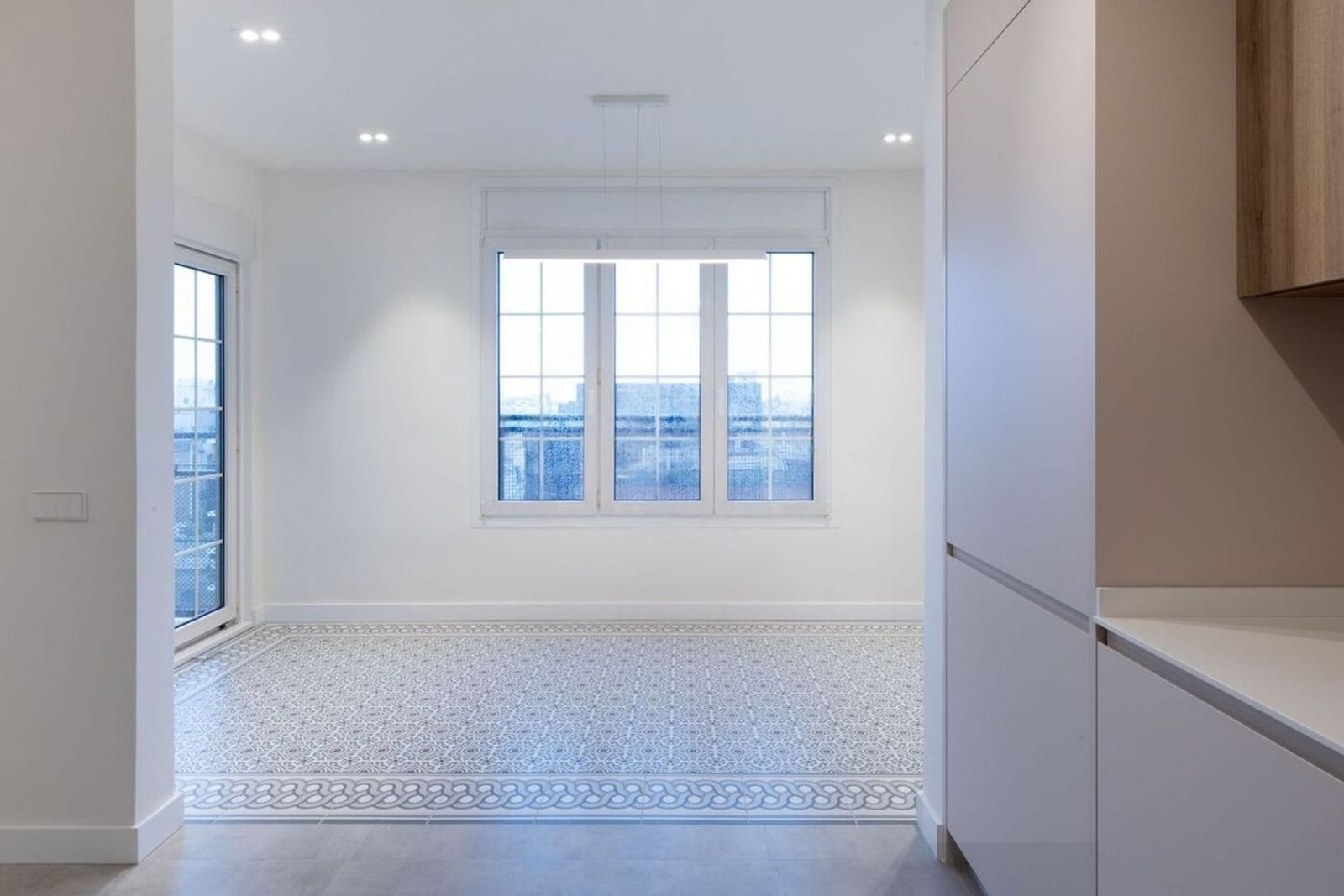 Apartamento en Barcelona, España 3 dormitorios, 131 m2 No. 182383