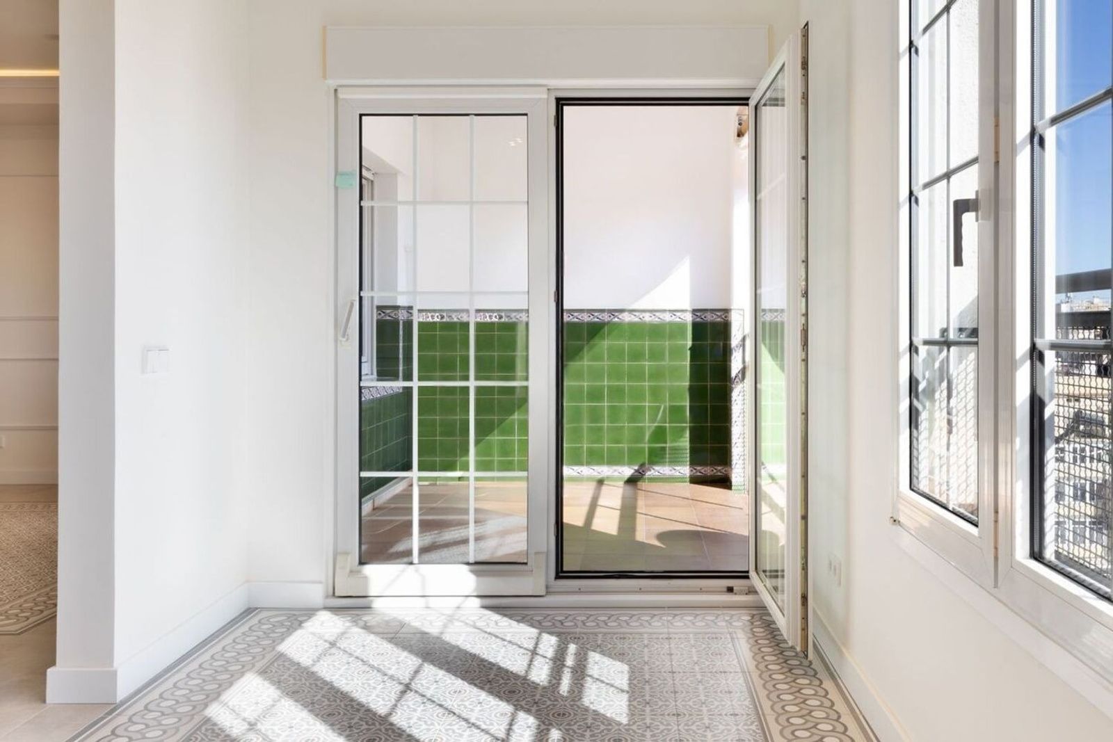 Apartamento en Barcelona, España 3 dormitorios, 131 m2 No. 182383