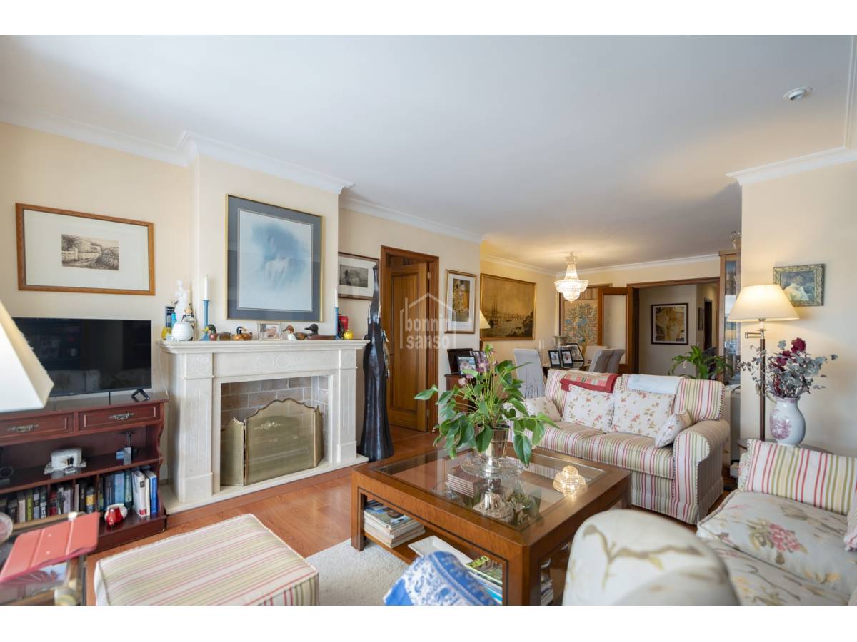 Apartamento en Mahon, Menorca, España 4 dormitorios, 141 m2 No. 179313